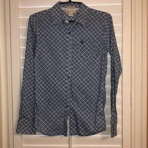 Women’s Ariat fitted button up